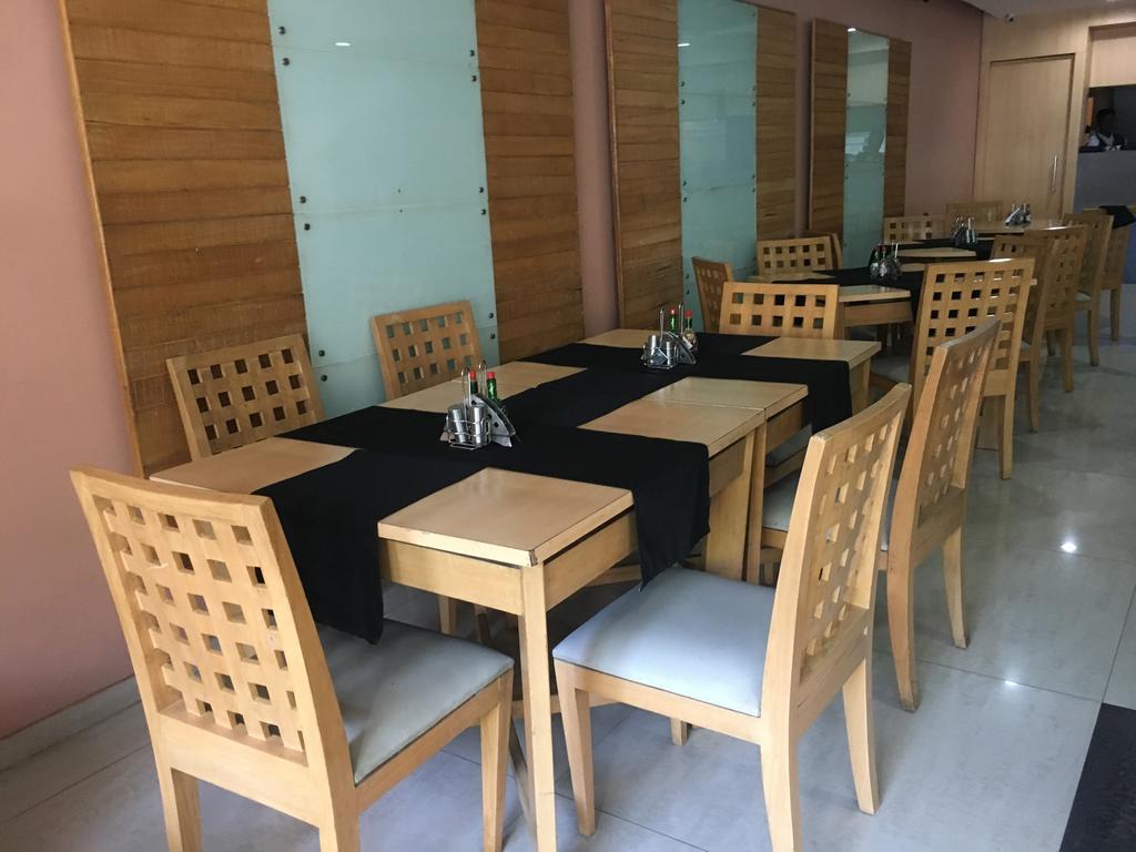 Hotel Sukh