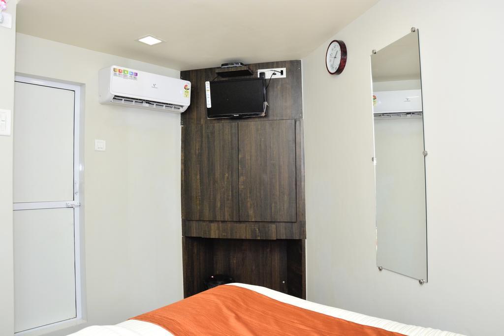 Premier Guest house 2*