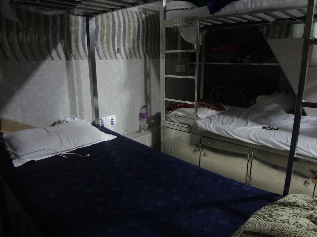 Hostel Aashiyana