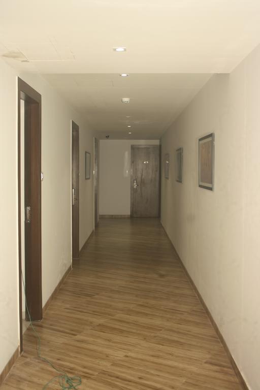 Hotel Maxx Value Hospitality Mumbai