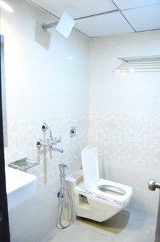 A. K. International - Hotel 3*