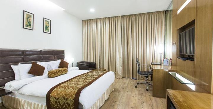Hotel Ramada Powai & Convention Centre