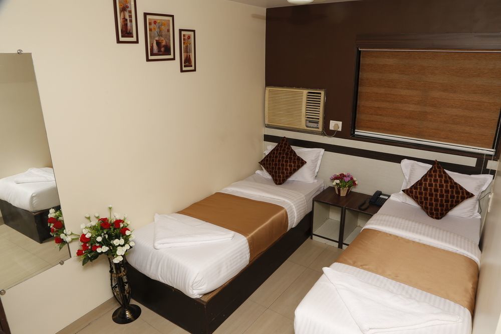 New Royal Hotel