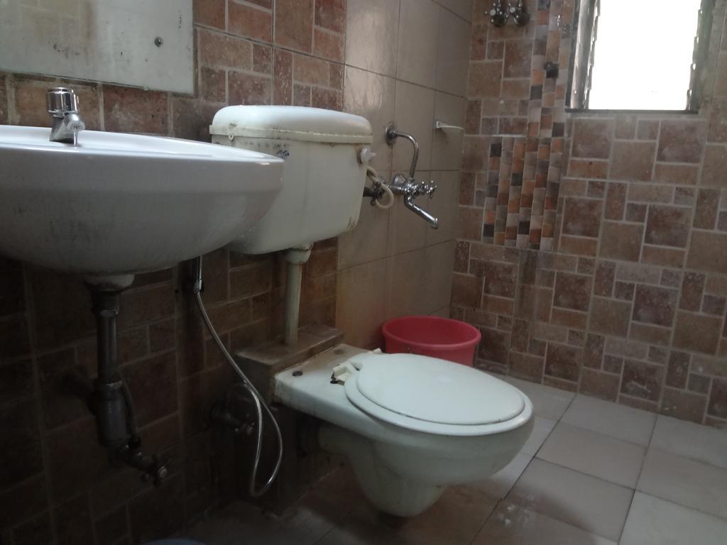 New Shalimar Hotel