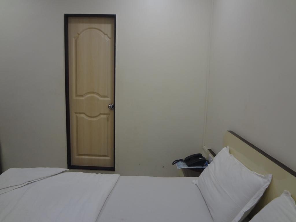 New Shalimar Hotel Mumbai