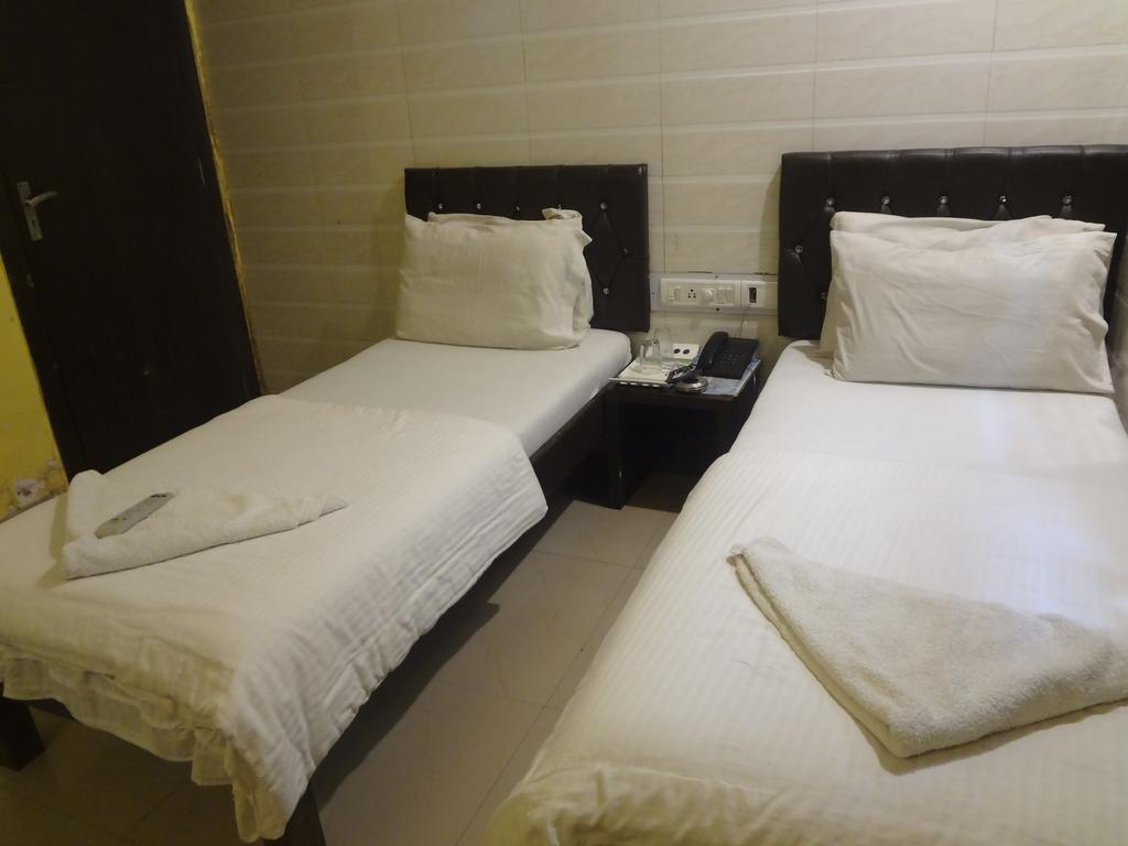 New Shalimar Hotel