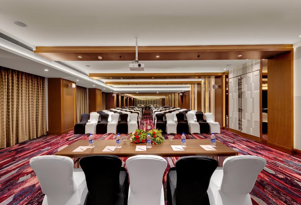 The Fern - Goregaon Hotel