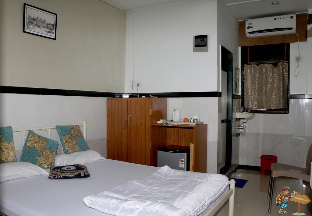 Traveller's - Mumbai