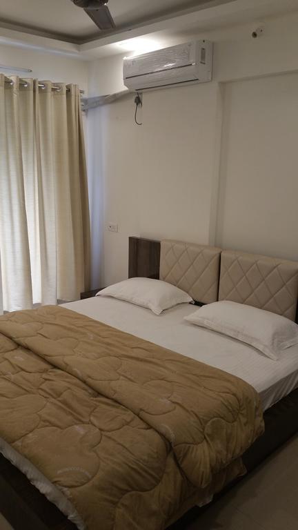 Arista Service Andheri 2* Mumbai