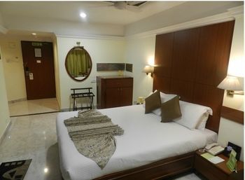 The Emerald & Executive Hotel Mumbai