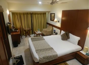 Hotel The Emerald & Executive Mumbai