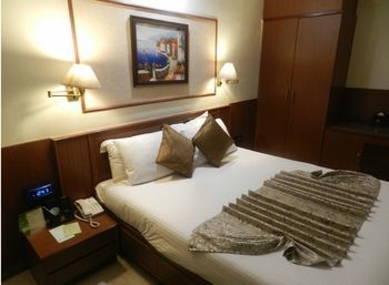 Hotel The Emerald & Executive Mumbai