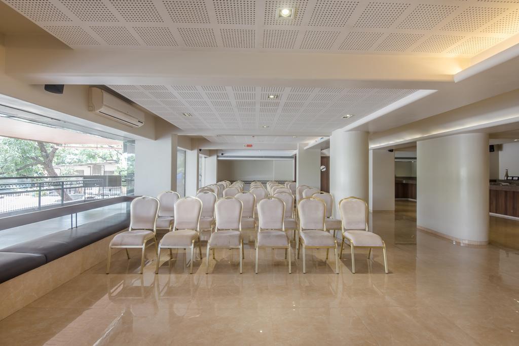 The Maharaja Business Hotel 3*