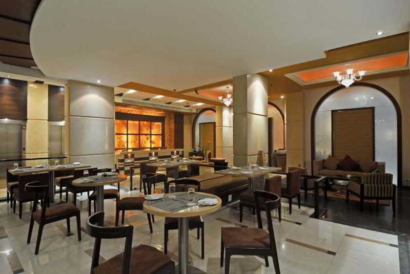 Grand Residency & Serviced 4*