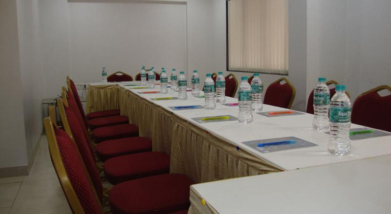 Fabexpress Alfa Galaxy Hotel Mumbai