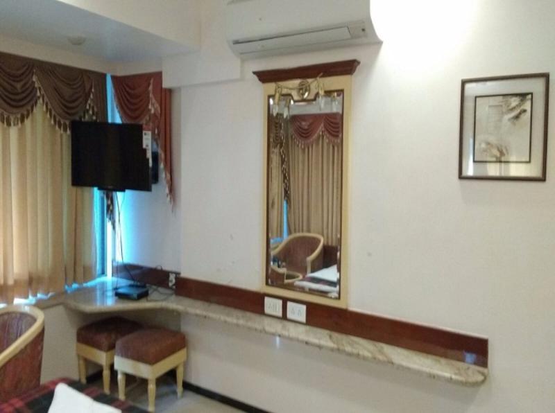 Hotel Ashwin 2*