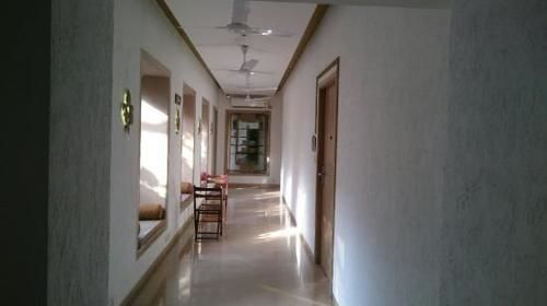 Hotel Regal Enclave