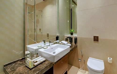 Niranta Airport Transit & Lounge Terminal 2 Arrivals Hotel