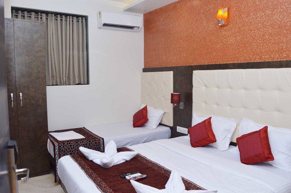 A. K. International - Hotel 3*