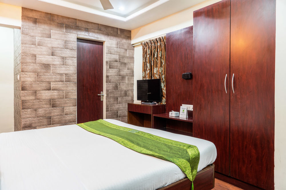 Hotel Treebo Seven Worli Mumbai