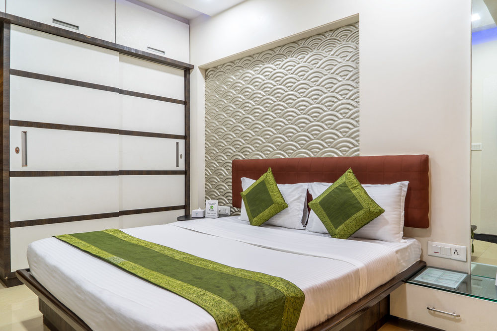 Hotel Treebo Seven Worli 3*