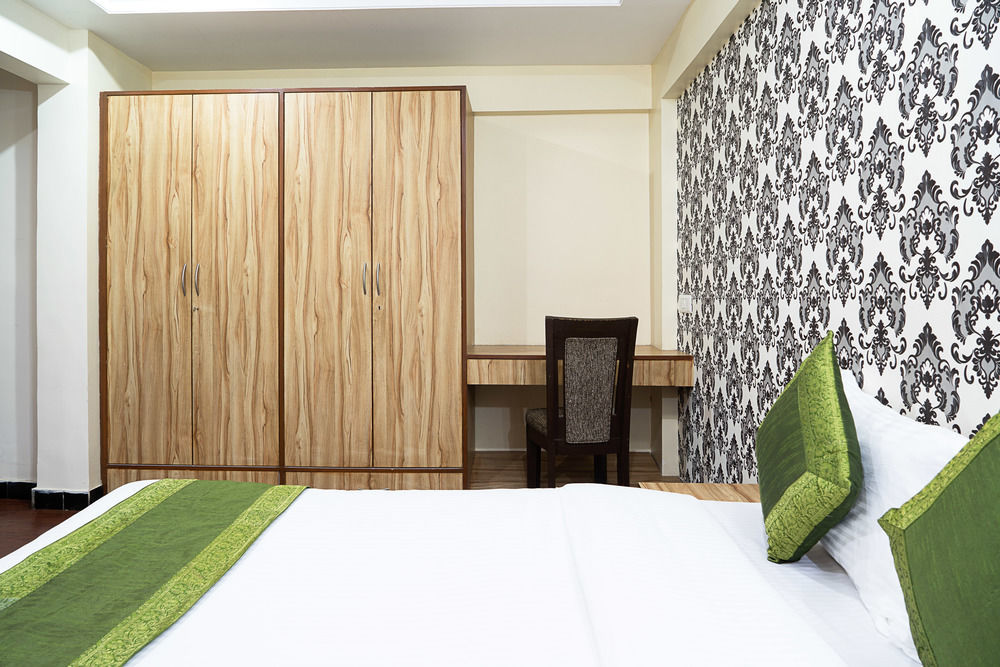 Treebo Seven Worli 3* Mumbai