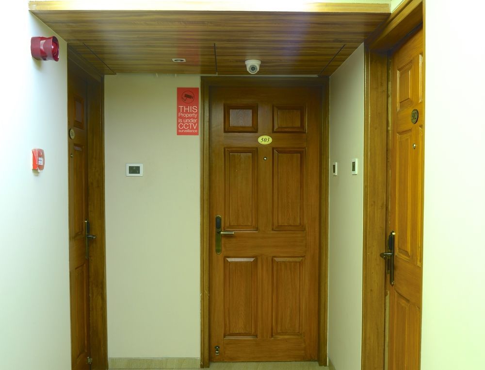 Oyo Premium Santacruz Station Hotel 3*