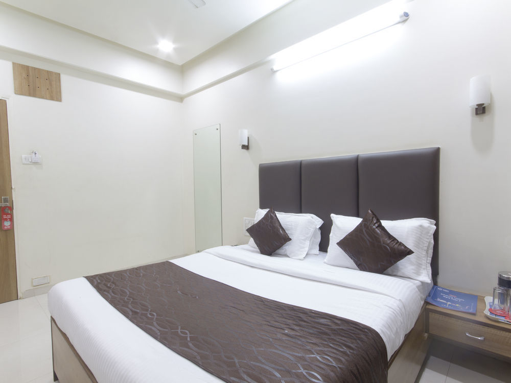 Oyo Chembur Monorail Station Hotel 3*
