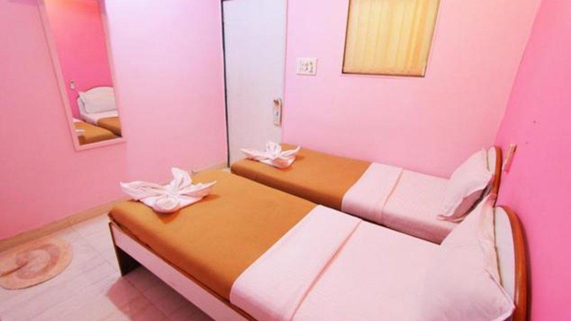 Home Stay 3*