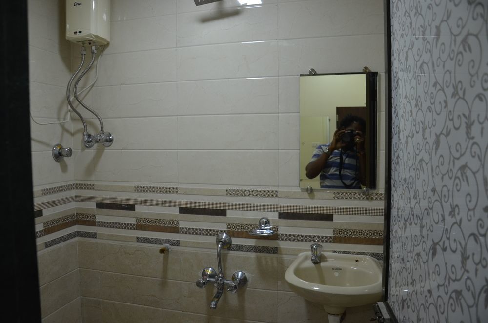 Hotel Star Inn *