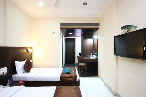 Hotel Fabhotel On Time Andheri East