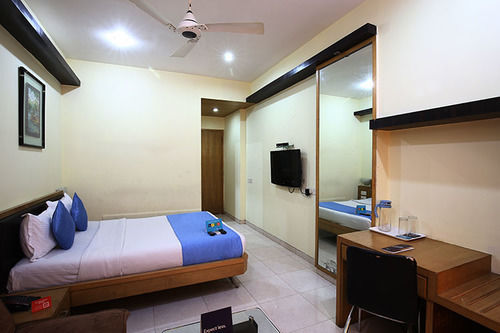 Fabhotel On Time Andheri East