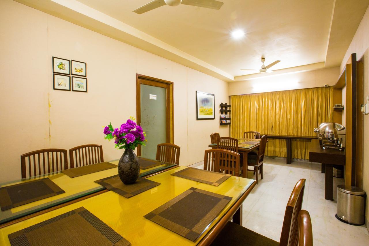 Hotel Mint Domestic Airport 3*