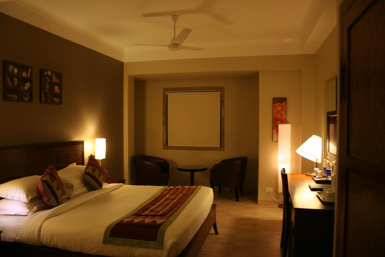 Juhu Residency Boutique Hotel Mumbai
