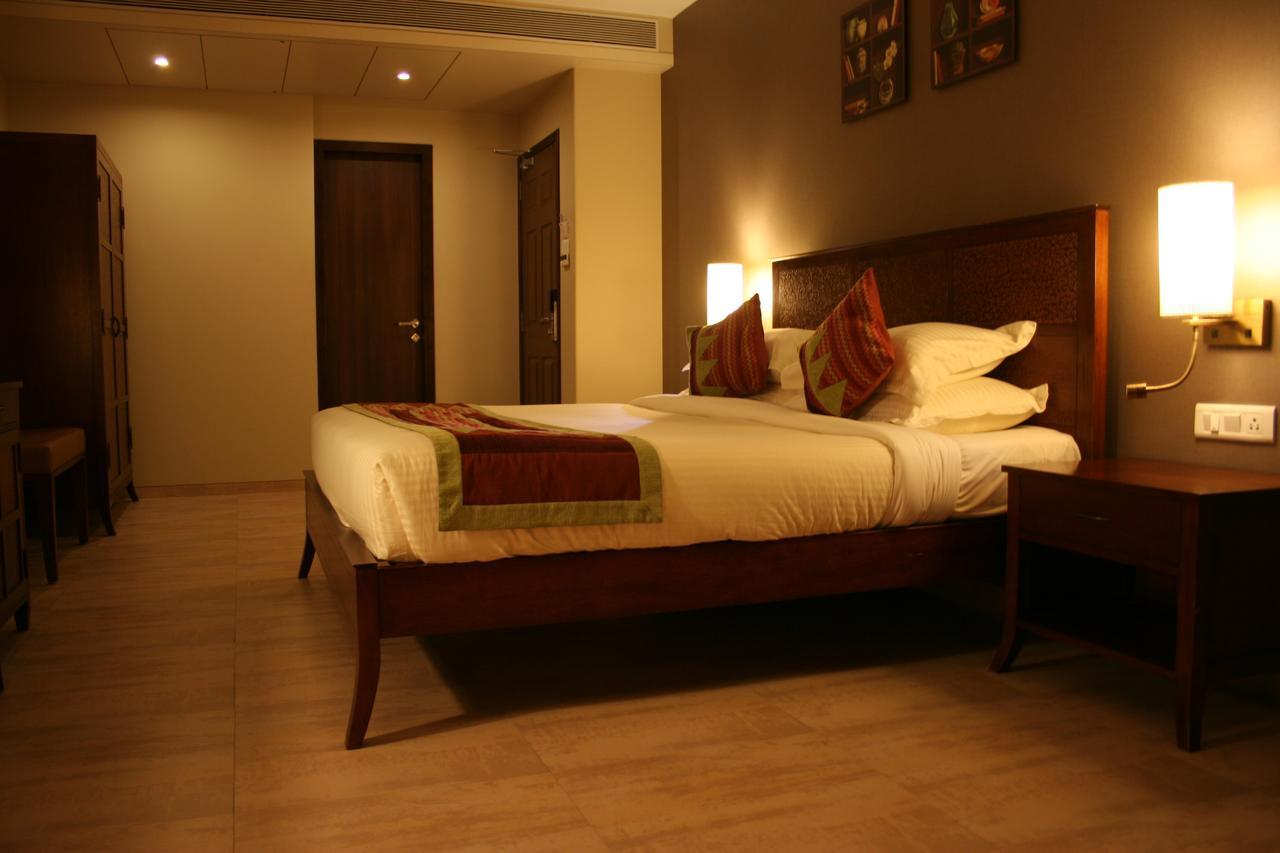 Juhu Residency Boutique Hotel Mumbai