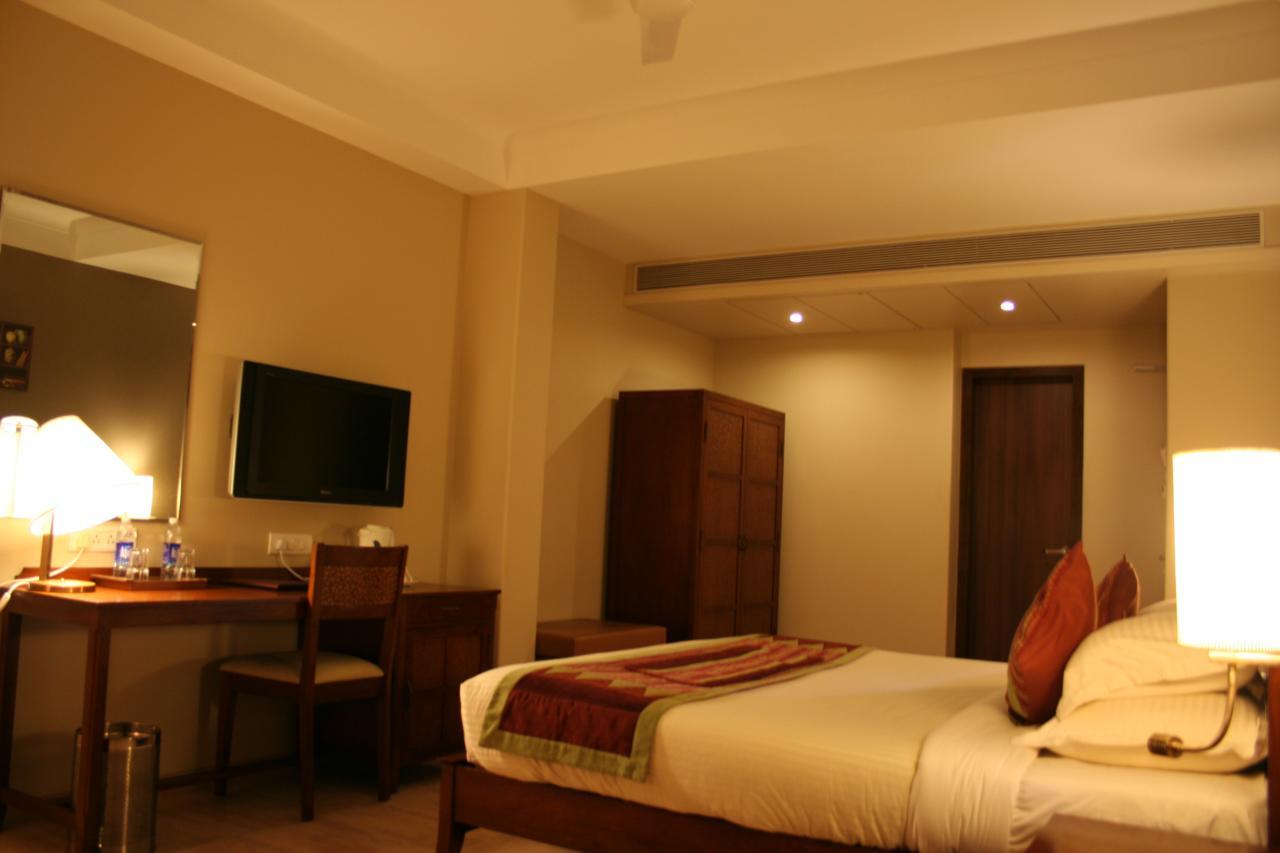 Juhu Residency Boutique Hotel 3*