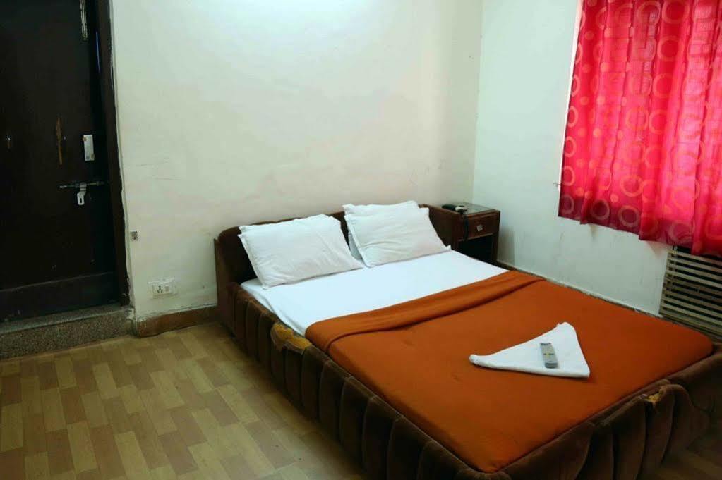 Hotel Kishish Kunj