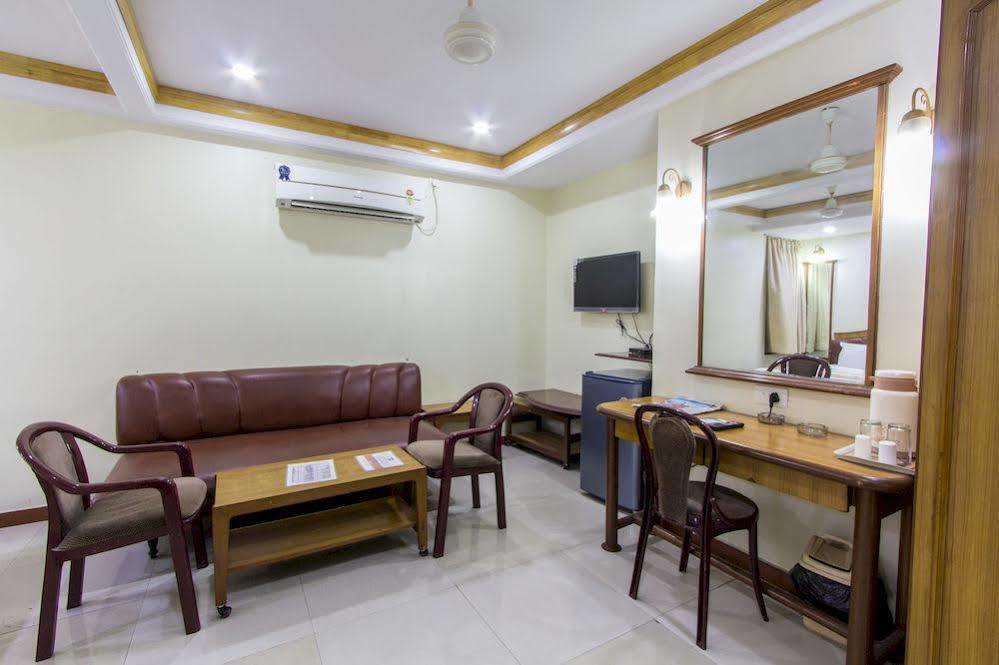 Hotel Parklane 3*