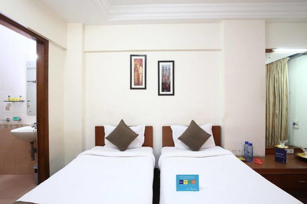 Hotel Oyo Domestic Airport 1