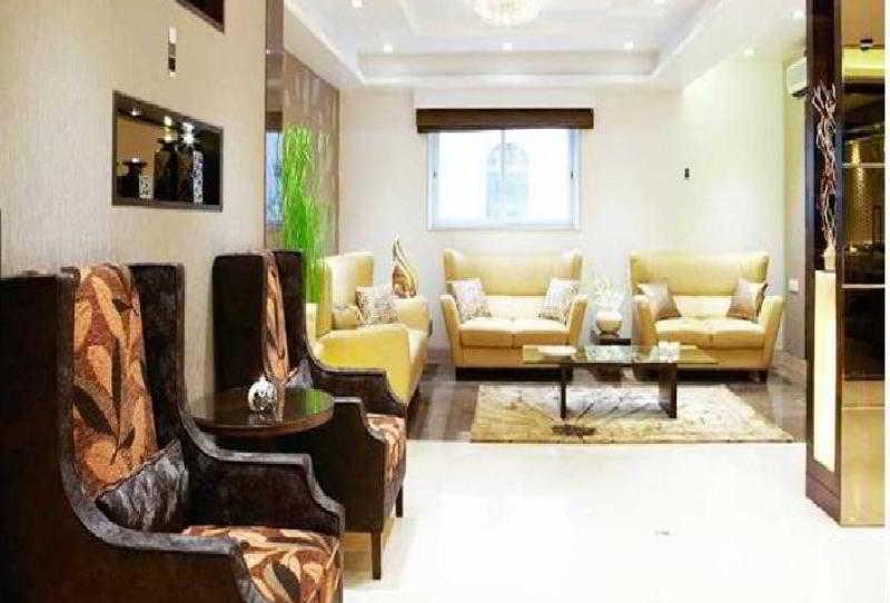 Hotel Suba Palace Near Gateway Of India 4*