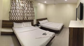 Hotel Super Collection O Airport Metro Andheri East 3*