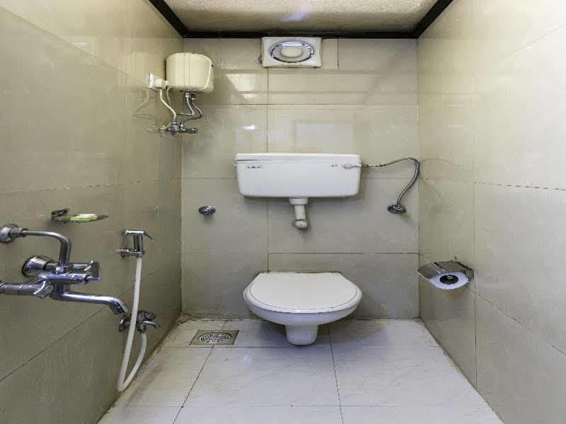 Fabhotel Midaas Comforts Hotel Mumbai