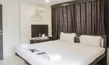 Fabhotel Midaas Comforts 3* Mumbai