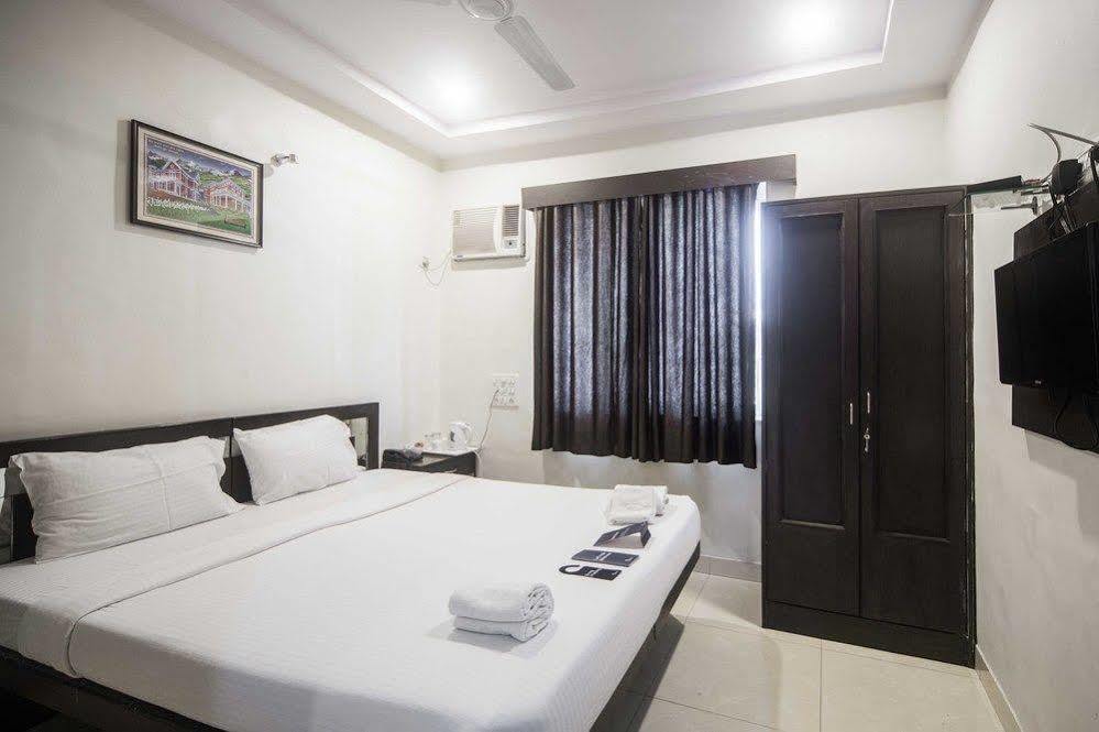 Fabhotel Midaas Comforts Hotel Mumbai