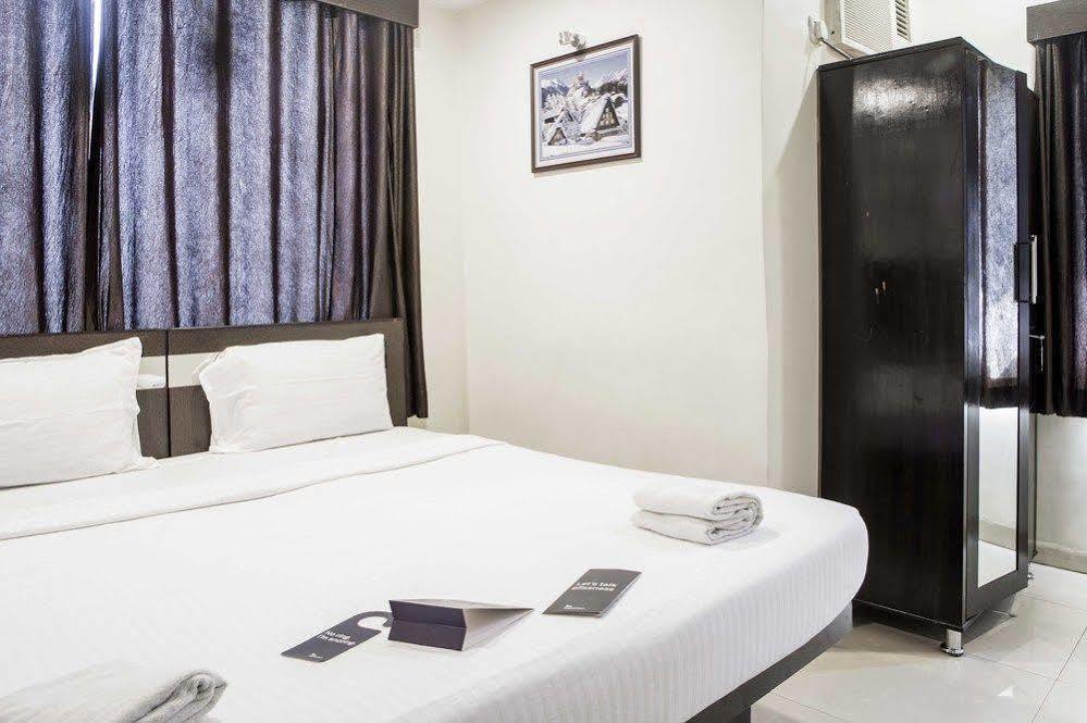 Fabhotel Midaas Comforts Hotel 3*