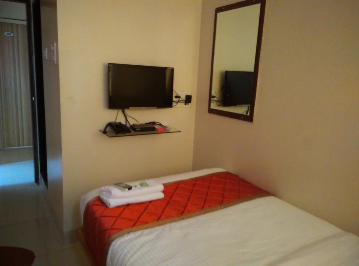 Silver Castle Hotel *