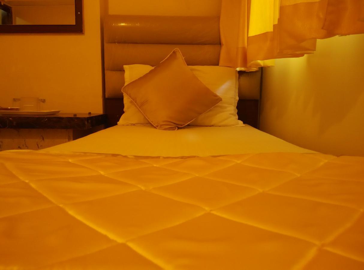 Silver Castle Hotel *
