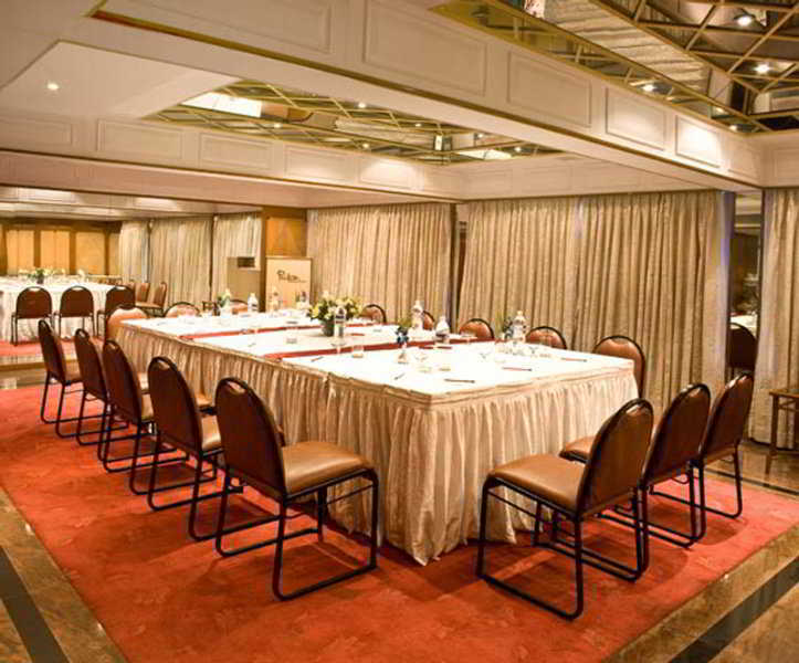 Midtown Pritam 3*
