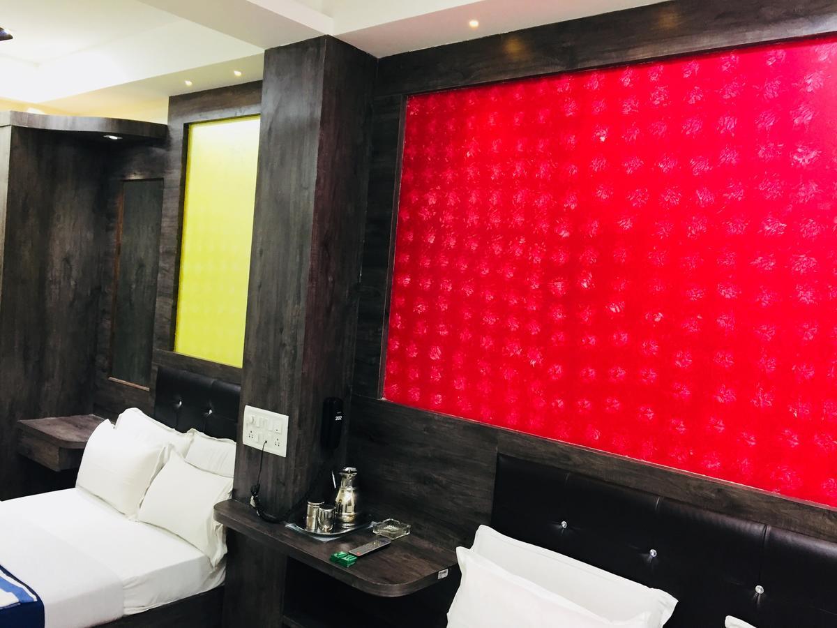 Hotel Sun Star Residency 4*