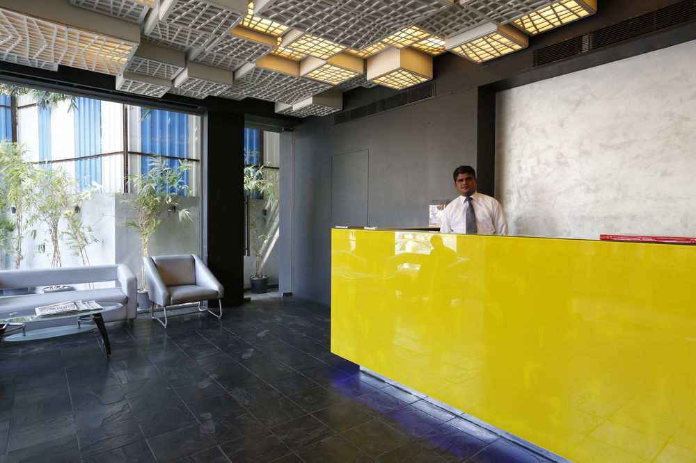 Dragonfly - The Art 4* Mumbai